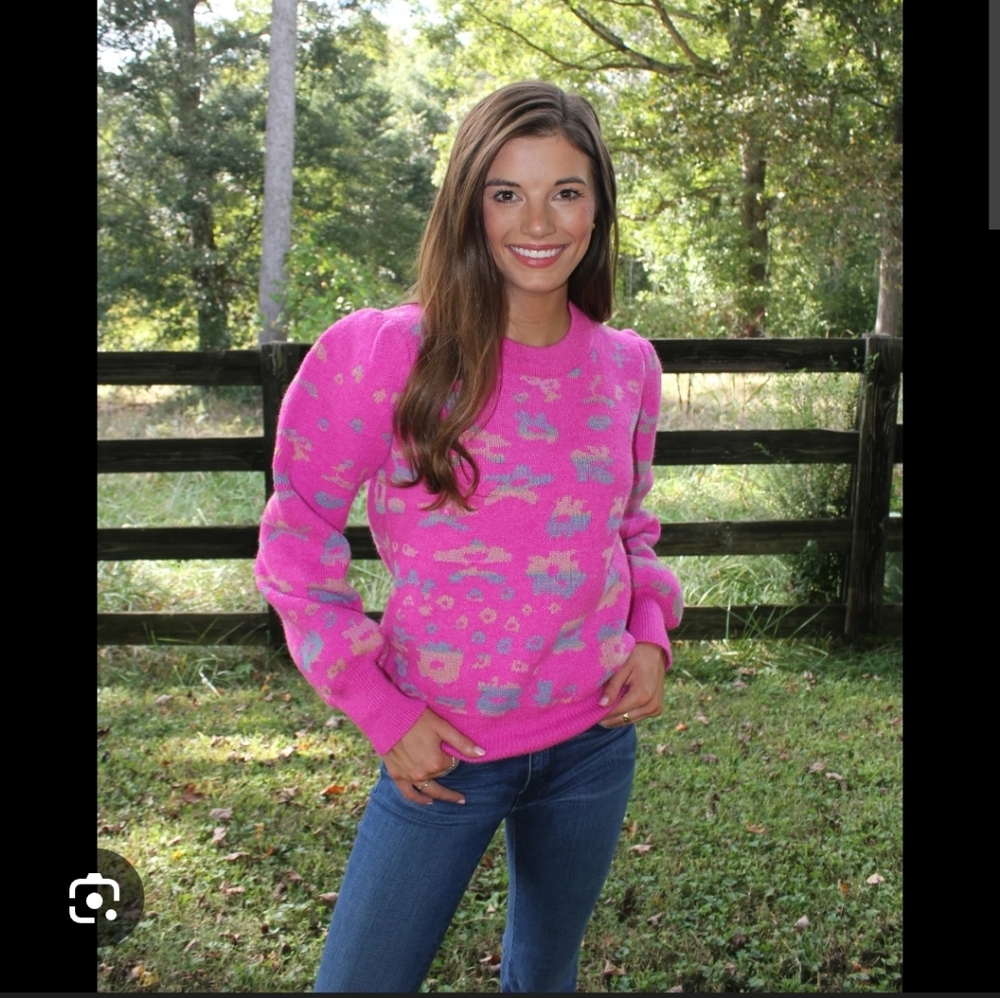 oufitts  Reformation Jeans And Fate  Sweater